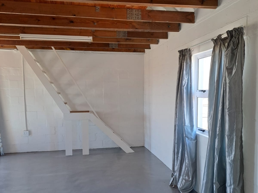 To Let 1 Bedroom Property for Rent in Long Acres Country Estate Western Cape